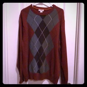 Men’s argyle sweater
